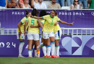 Seleção Brasileira Feminina de Futebol estreia com vitória nos jogos de Paris