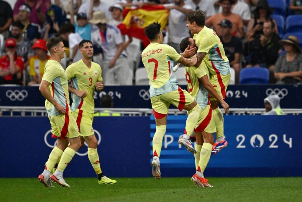 Espanha vence Japão e vai enfrentar o Marrocos na semifinal do futebol nos Jogos