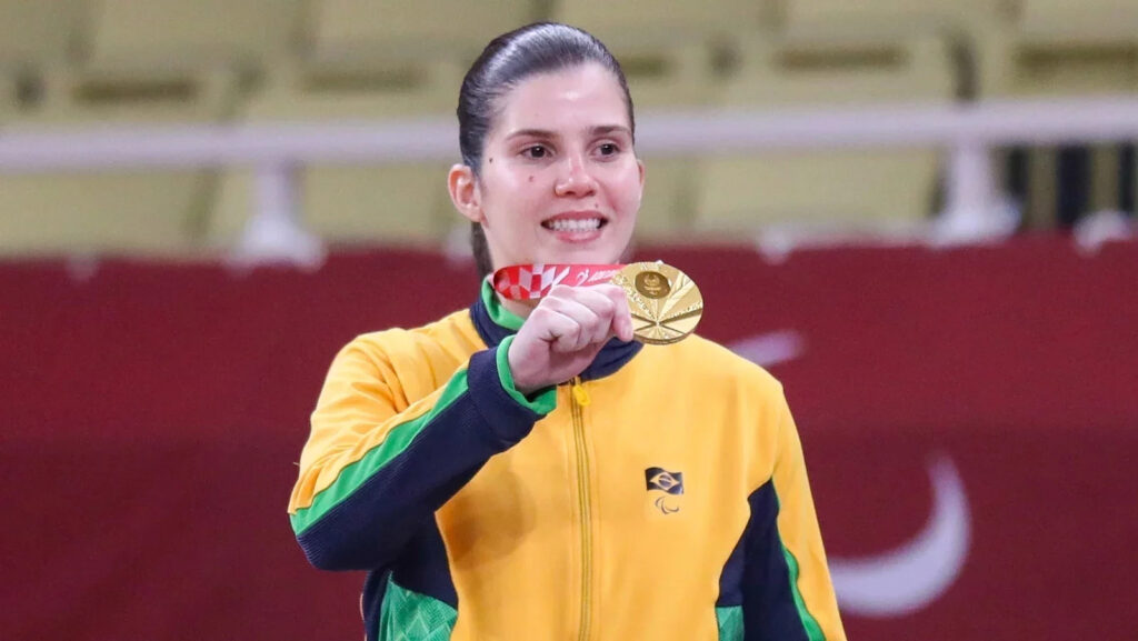 Alana Maldonado vence chinesa e conquista o primeiro ouro do judô nas Paralimpíadas 2024