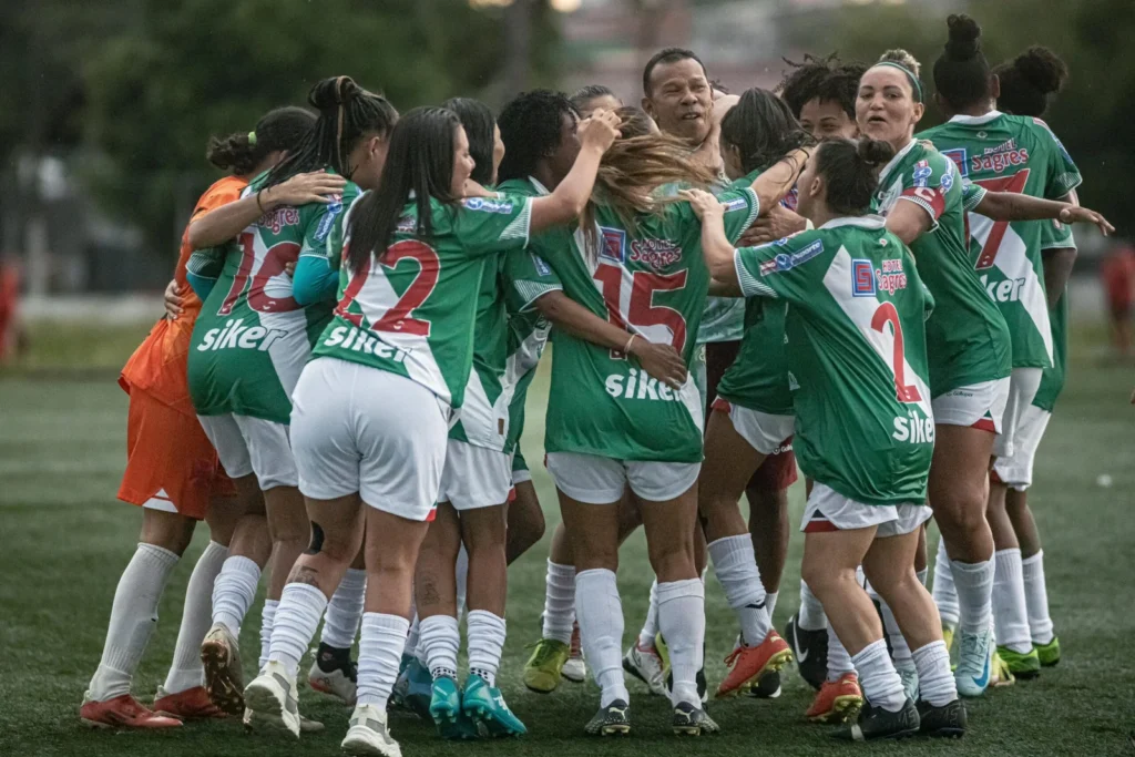 Tuna Luso e Paysandu disputam o título paraense de futebol feminino de 2024